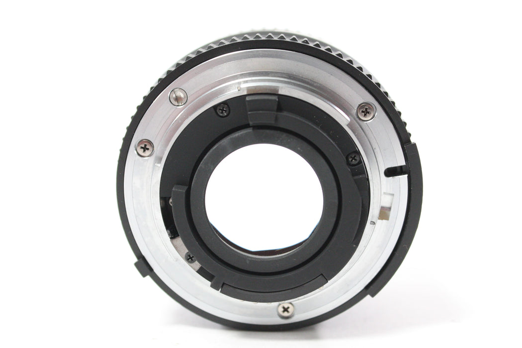 Nikon 50mm f/1.8 D AF Nikkor Lens for F Mount