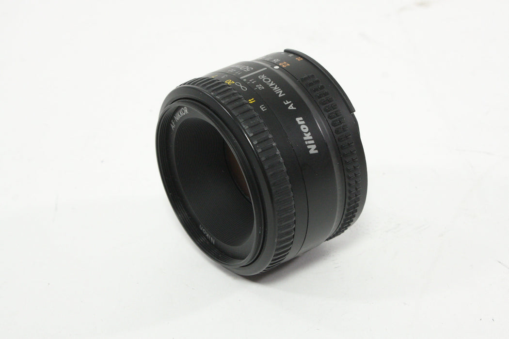Nikon 50mm f/1.8 D AF Nikkor Lens for Nikon F Mount