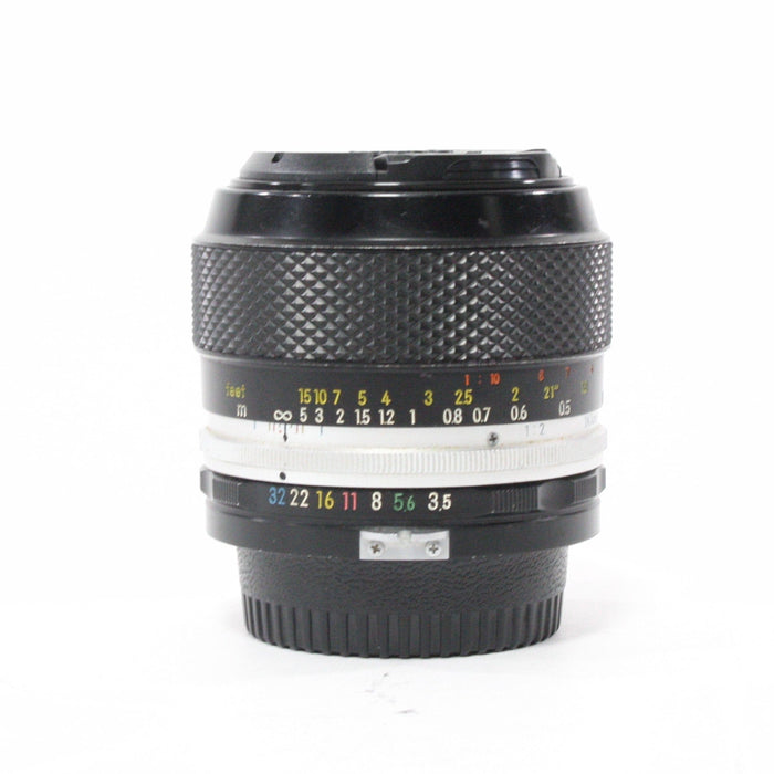 Nikon 55mm f/3.5 Nikkor-P.C. Auto Micro Non-Ai for Nikon F mount