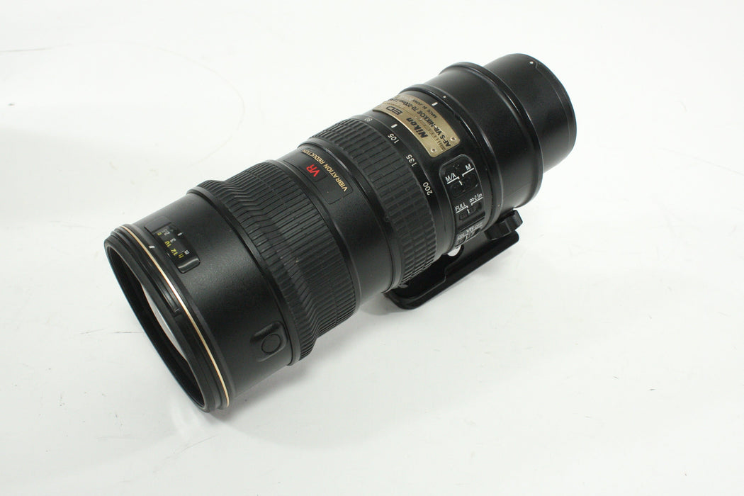 Nikon 70-200mm f/2.8 G AF-S ED Lens for Nikon F Mount