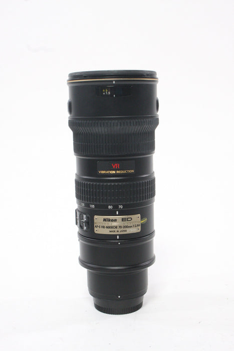 Nikon 70-200mm f/2.8 G AF-S VR Lens for Nikon F Mount