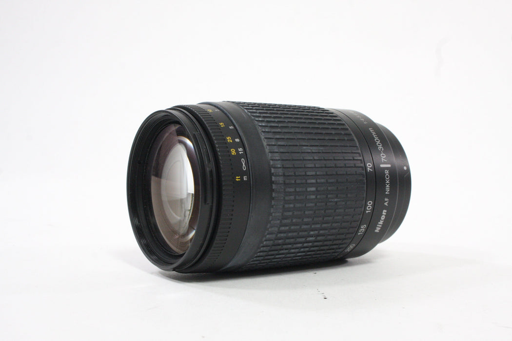 Nikon 70-300 f/4-5.6G Lens for Nikon AF Mount