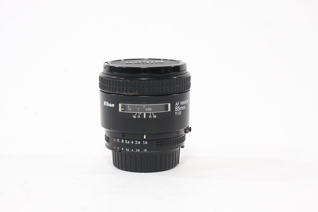 Nikon 85mm f/1.8 AF Lens