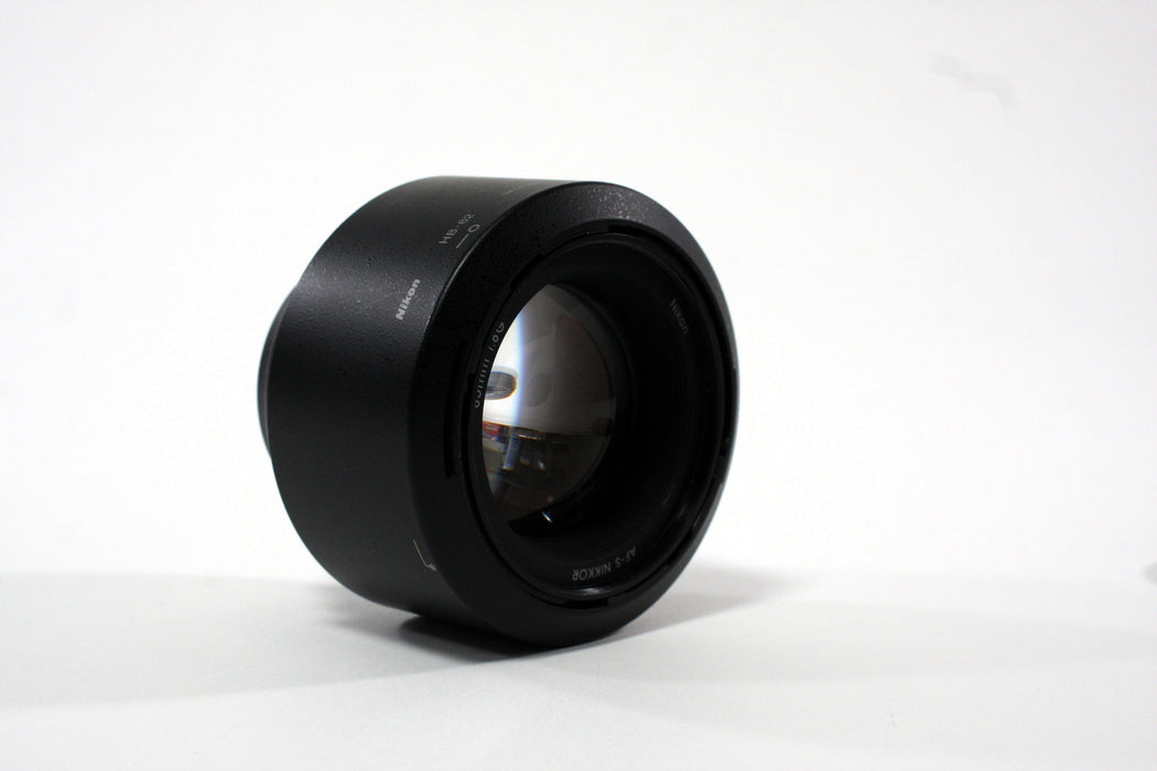 Nikon 85mm f/1.8G AF-S
