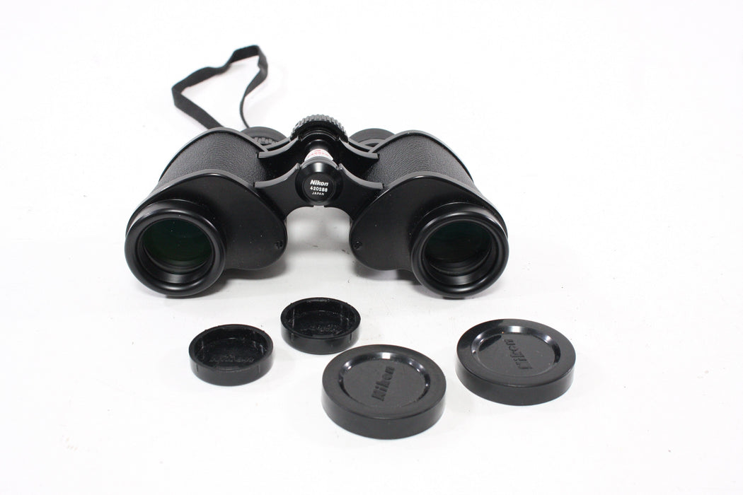 Nikon 8x30 8.3 WFC Binoculars with Case