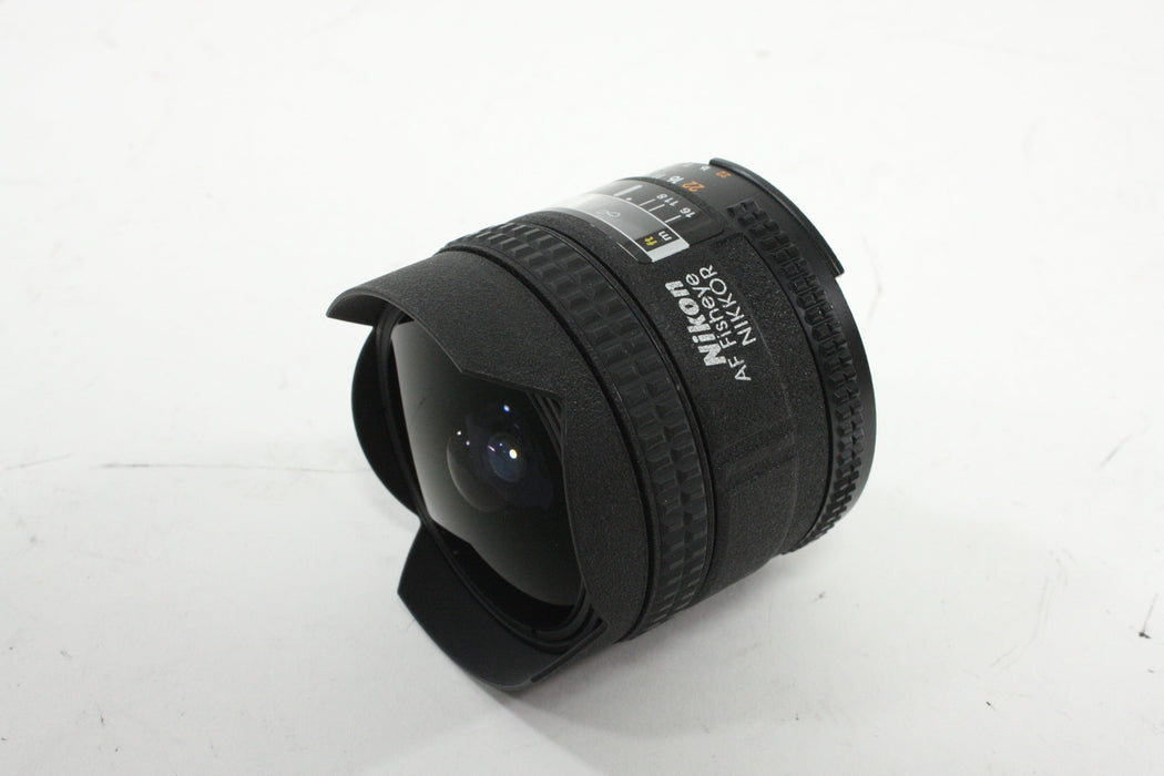 Nikon AF 16mm f/2.8 Fish-Eye Lens for Nikon F Mount