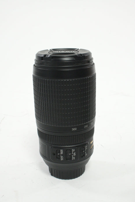 Nikon AF 70-300mm f/4.5-5.6G VR Lens for Nikon F Mount