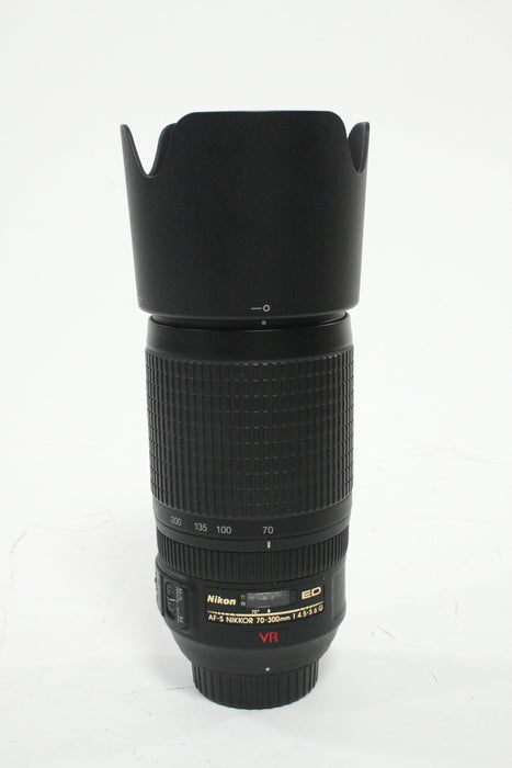 Nikon AF 70-300mm f/4.5-5.6G VR Lens for Nikon F Mount