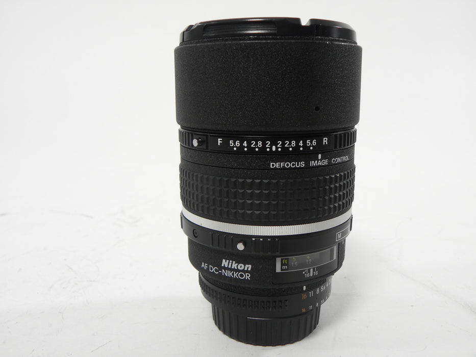 Nikon AF DC-Nikkor 105mm f2D