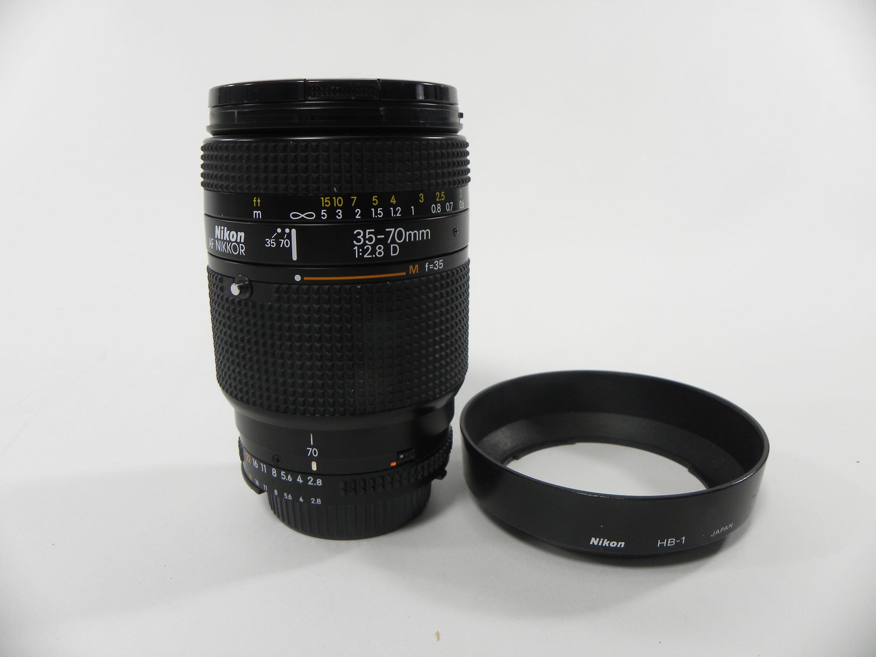Nikon AF Nikkor 35-70mm f2.8D
