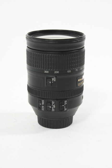 Nikon AF-S 28-300mm F3.5-5.6G ED VR
