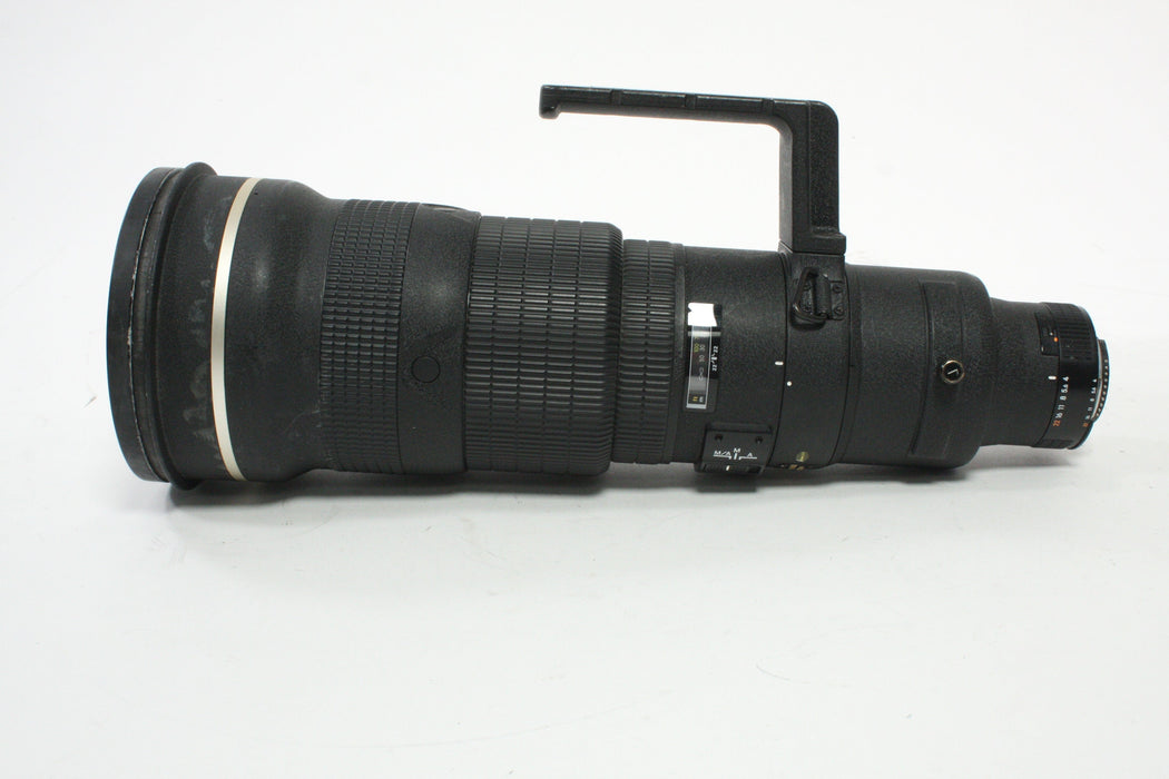 Nikon AF-S 500mm f/4 D Lens for Nikon F with a CT-502 Hard Case