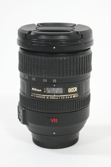Nikon AF-S  DX 18-200mm F3.5-5.6 G ED VR