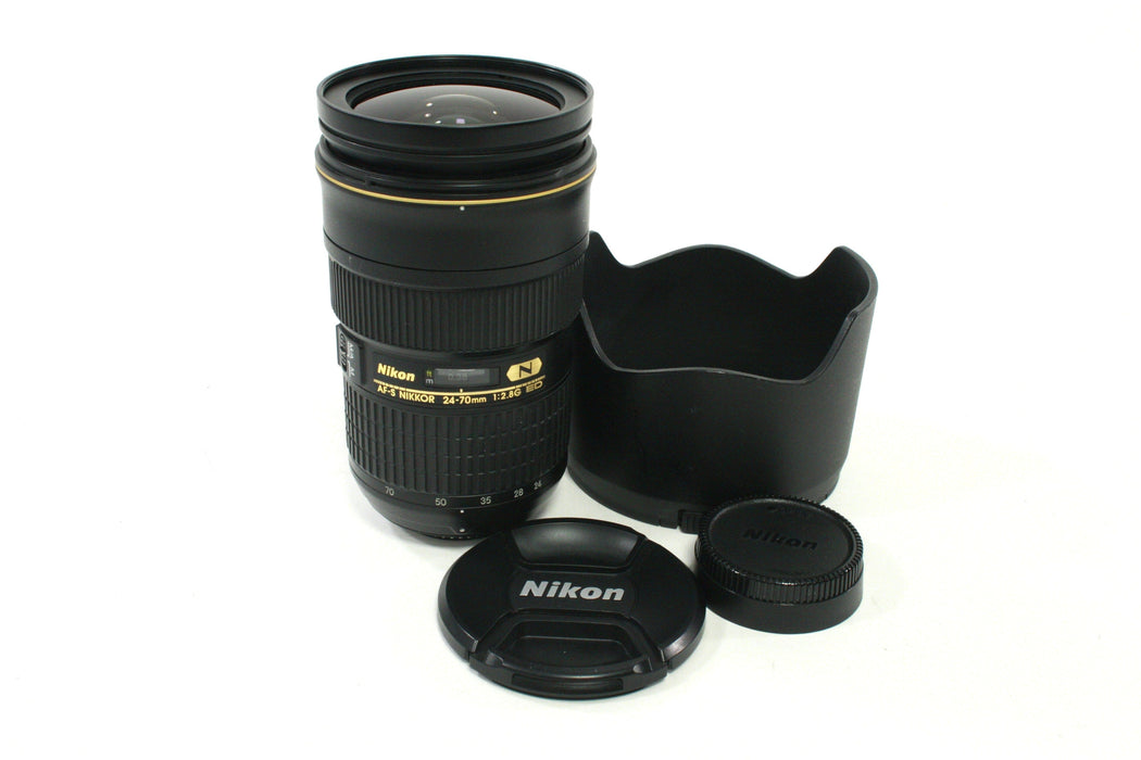 Nikon AF-S Nikkor 24-70mm F/2.8 G ED Lens - PLEASE READ