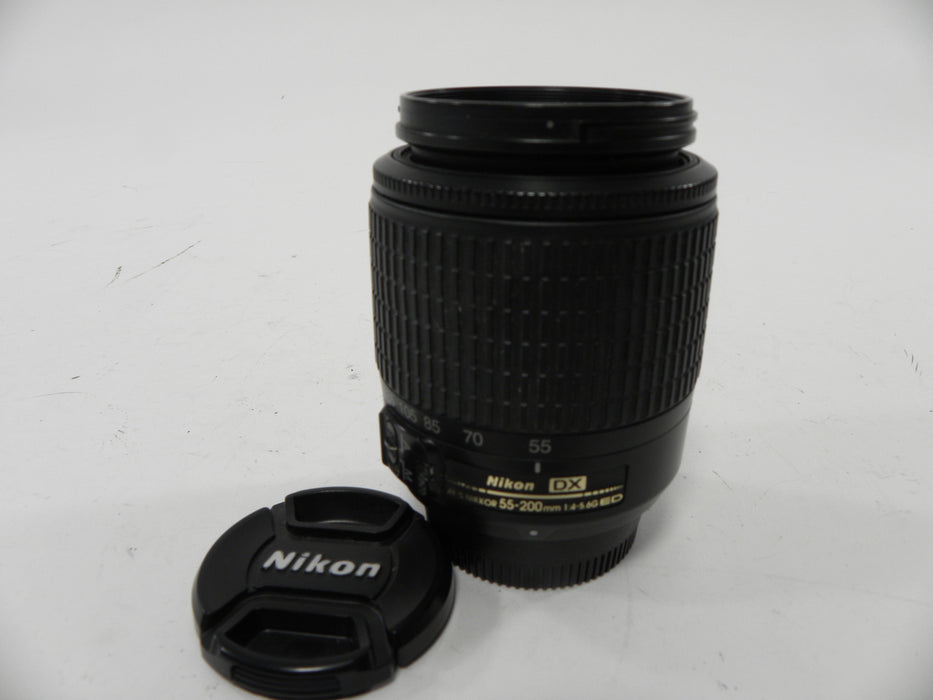 Nikon AF-S Nikkor DX ED 55-200 f4-5.6  F Mount   AS IS!!