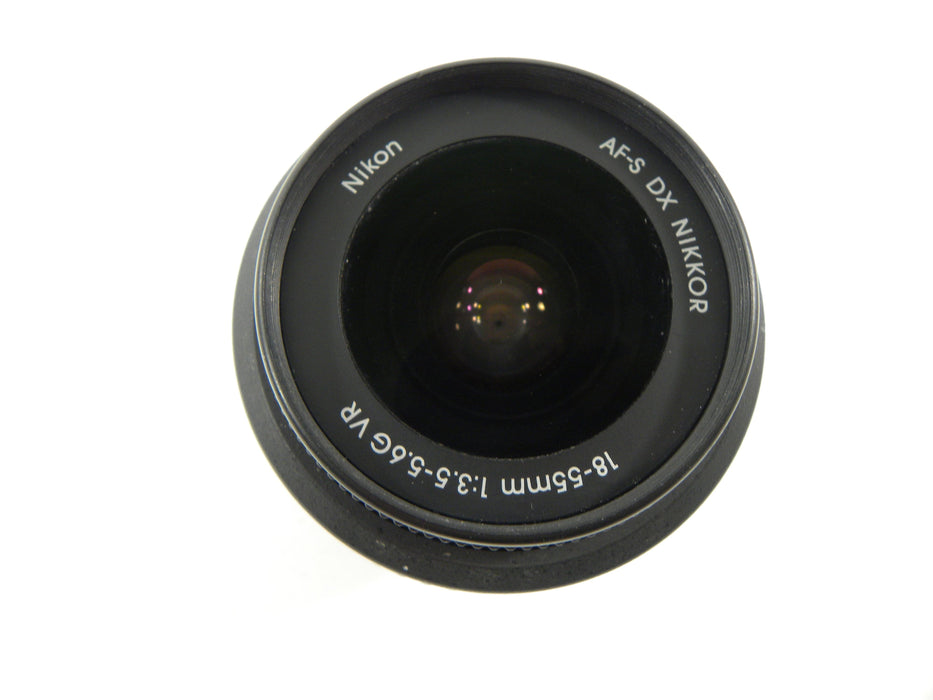 Nikon AF-S Nikkor DX VR 18-55mm f3.5-5.6 G