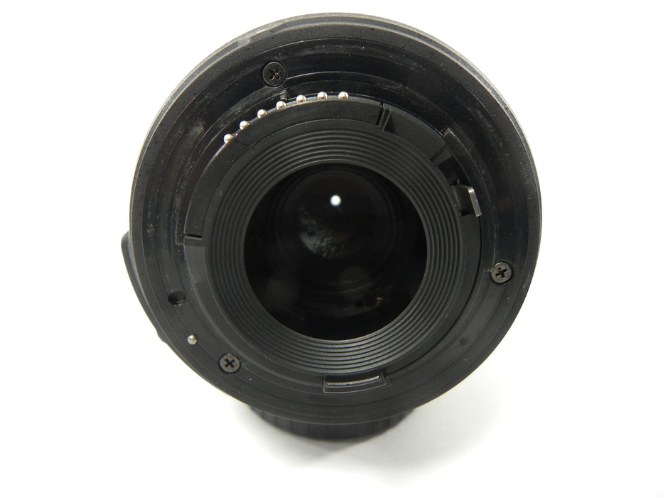 Nikon AF-S Nikkor DX VR 18-55mm f3.5-5.6G