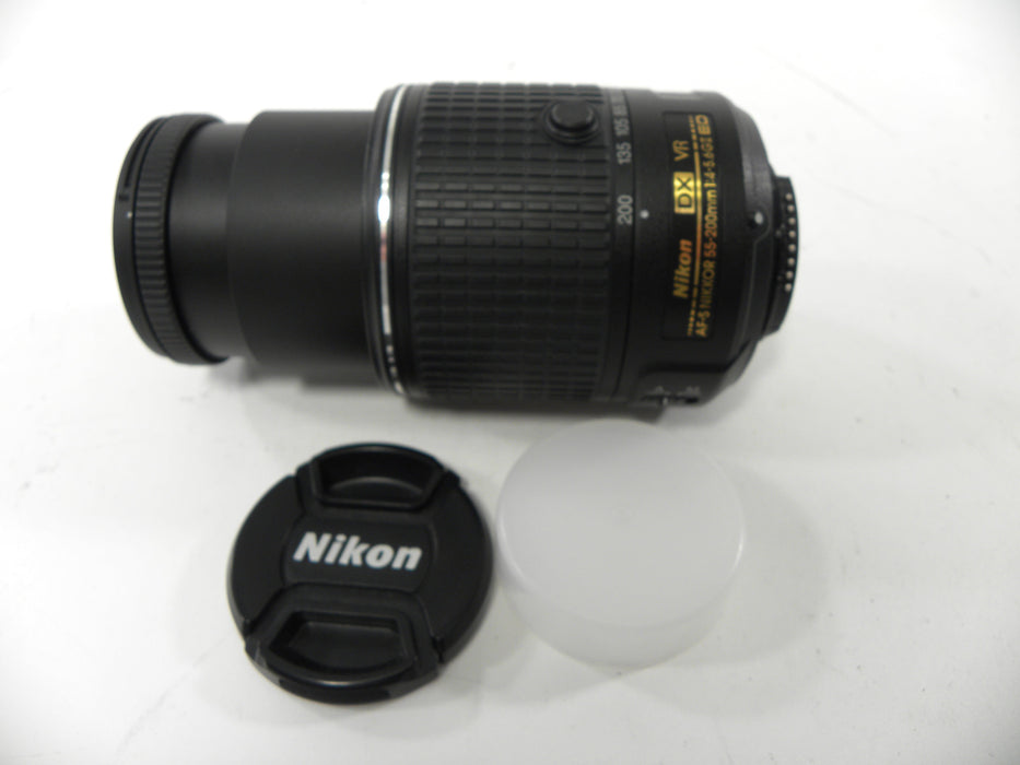 Nikon AF-S Nikkor DX VR ED 55-200mm, f4-5.6II
