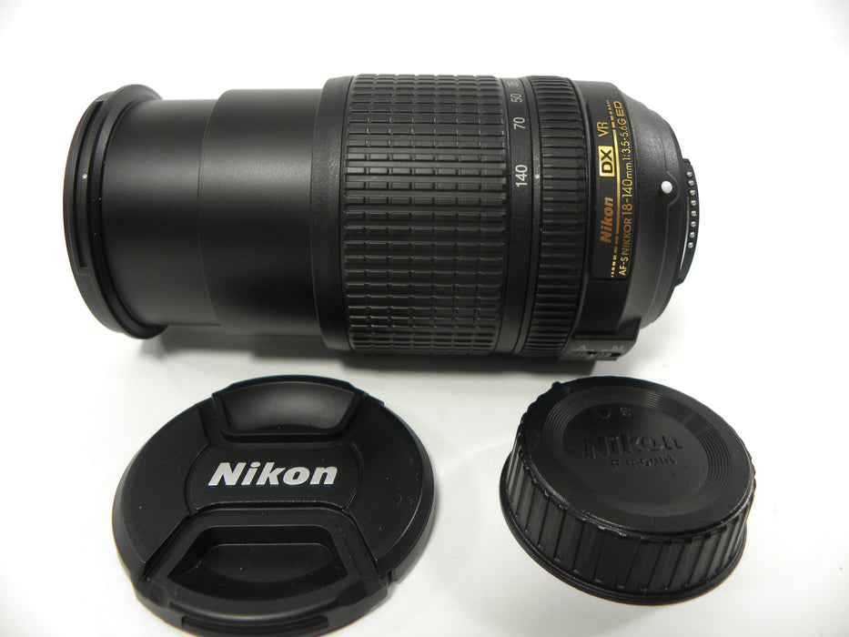 Nikon AF-S Nikkor DX VR ED IF 18-140mm f3.5-5.6G F mount
