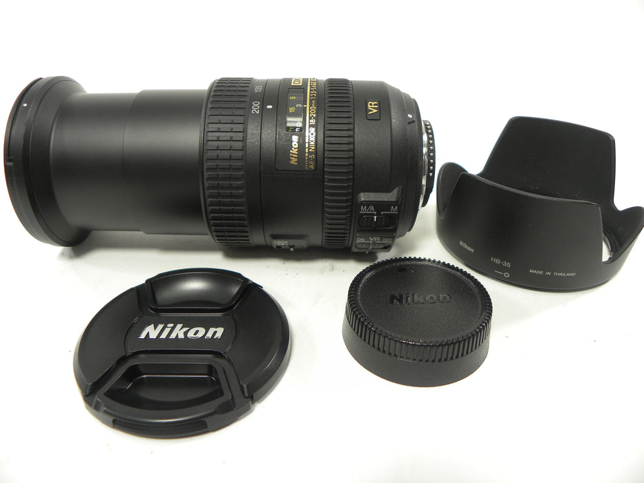 Nikon AF-S Nikkor DX VR ED IF 18-200mm f3.5-5.6G II