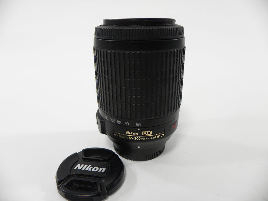 Nikon AF-S Nikkor DX VR ED IF 55-200mm f4-5.6G