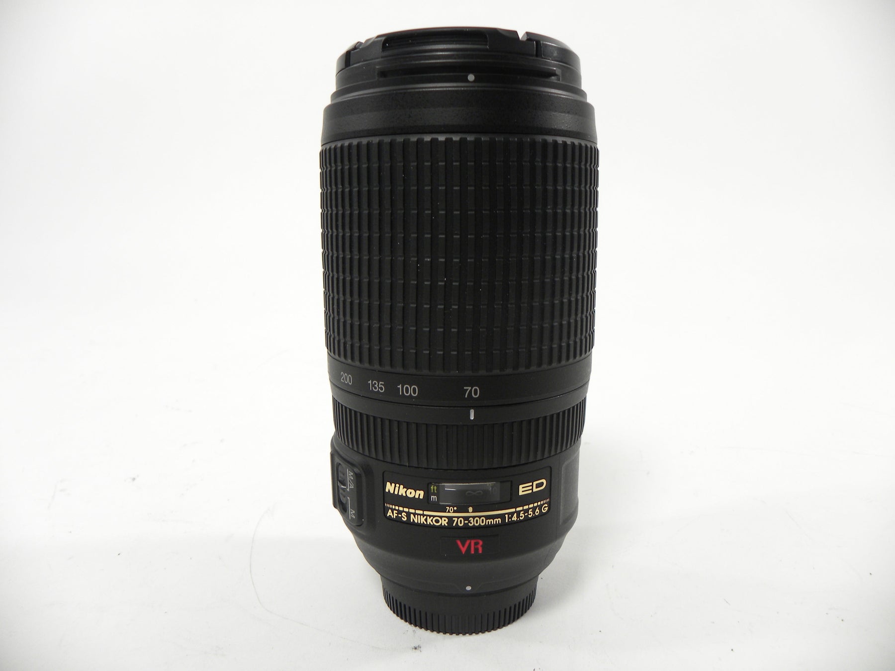 Nikon AF-S Nikkor ED VR IF  70-300 f4.5-5.6G