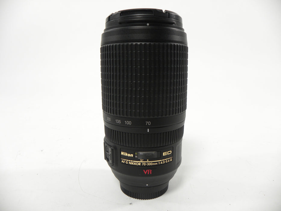 Nikon AF-S Nikkor ED VR IF  70-300 f4.5-5.6G