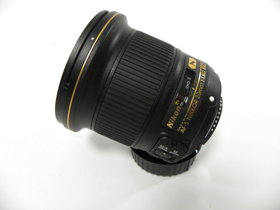 Nikon AF-S Nikkor N RF ED 20mm f1.8G