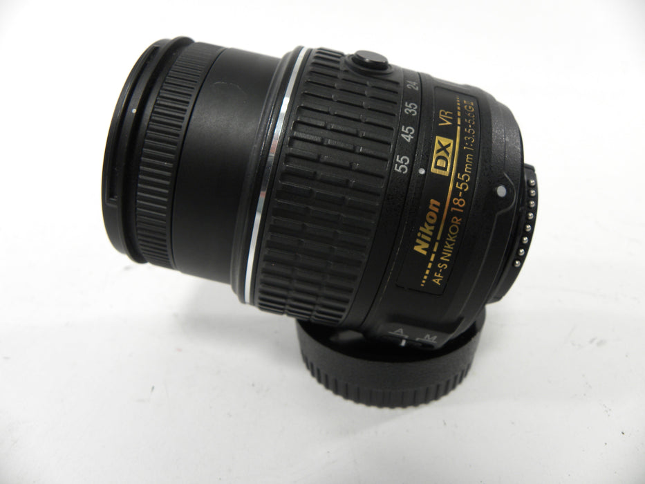 Nikon AF-S Nikkor VR 18-55 f3.5-5.6G II