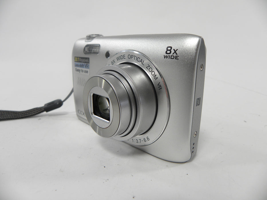 Nikon Coolpix 20.1mp Digital Camera