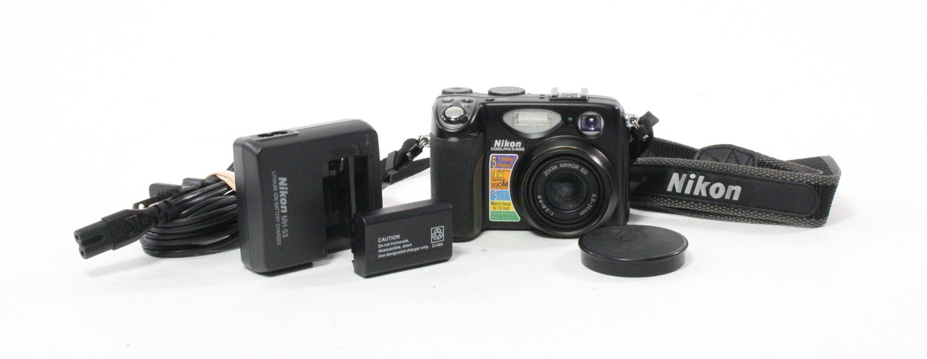 Nikon Coolpix 5400 Digital Camera 4x Zoom 5.1mp