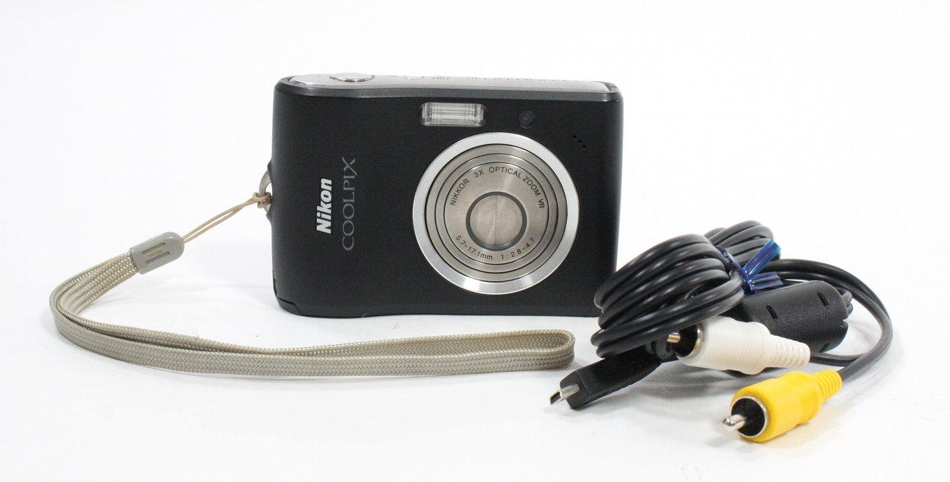 Nikon Coolpix L15 Point and Shoot Vintage Digital Camera