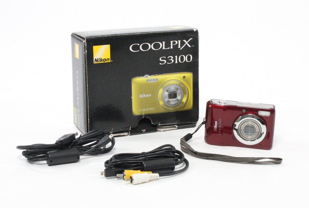 Nikon Coolpix L20 Digital Camera 5x Zoom 14.0mp (Red)