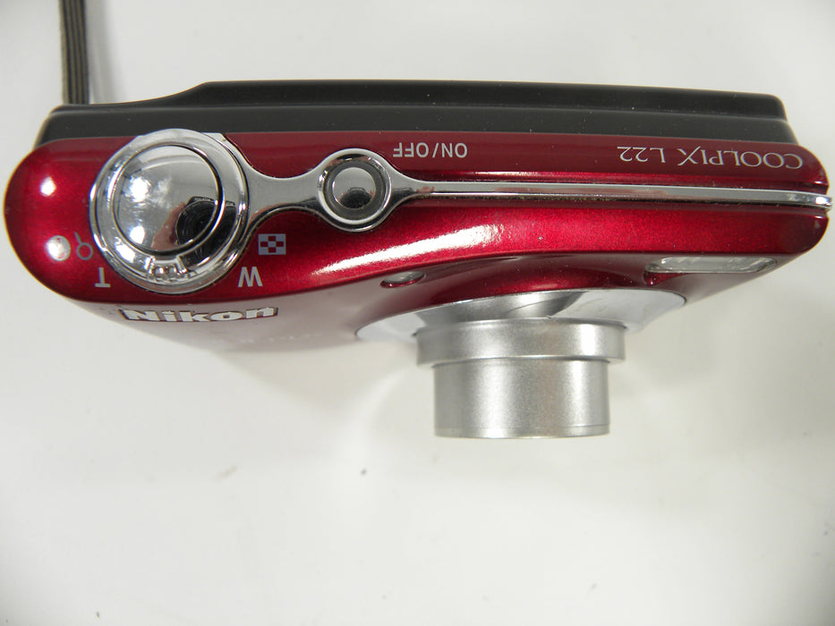 Nikon Coolpix L22 35mm Camera (Red)