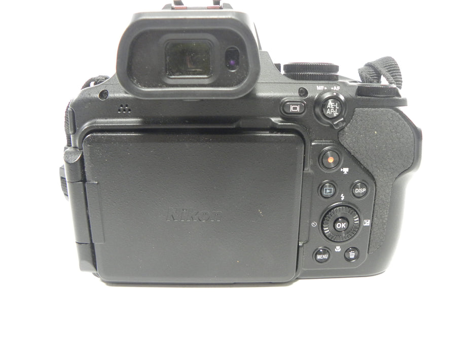 Nikon Coolpix P1000 16mp Digital Camera