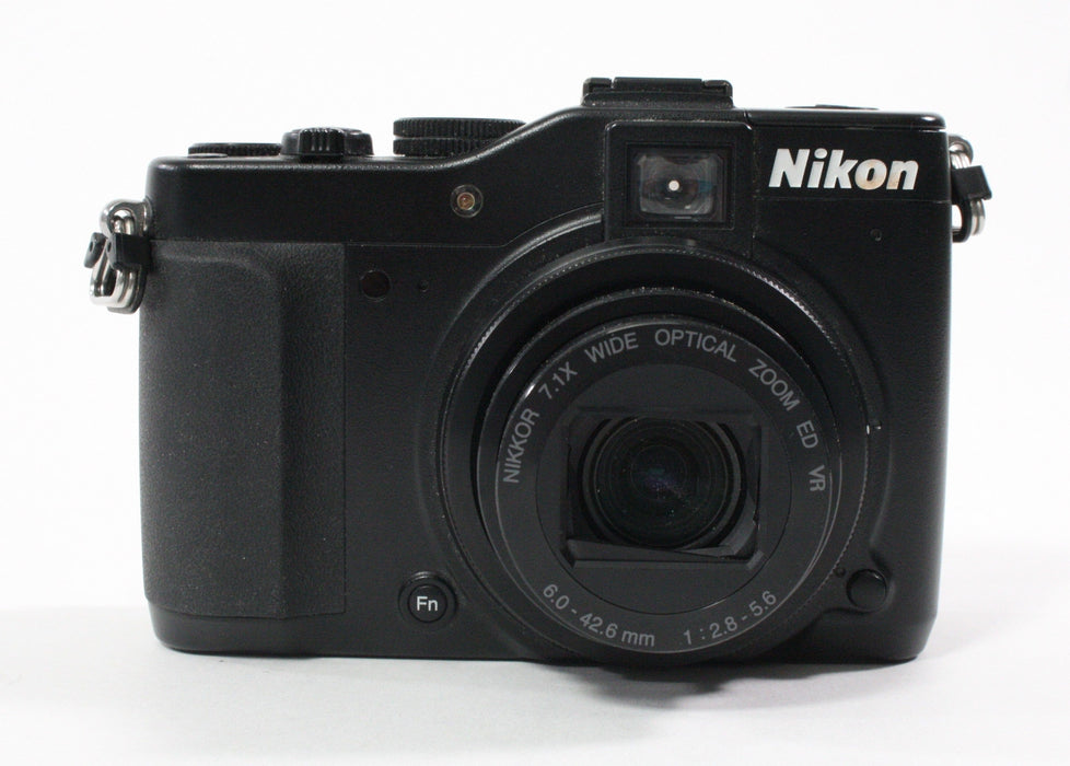 Nikon Coolpix P7000 Point and Shoot Digital Camera 7.1x Zoom 10.1mp