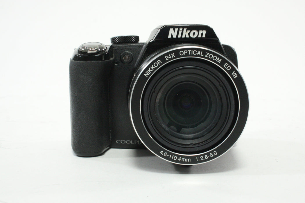 Nikon Coolpix P90 Digital Camera 24x Zoom 12.1mp