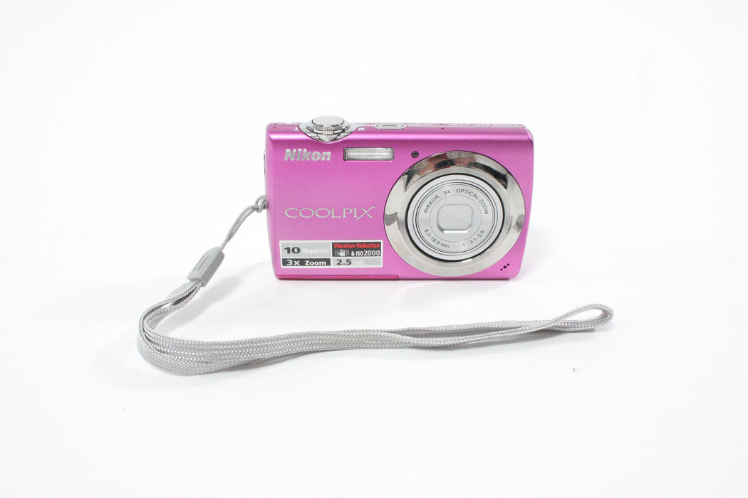 Nikon Coolpix S220 Digital Point-and-Shoot Camera 3x Zoom 10mp (Pink) AS-IS