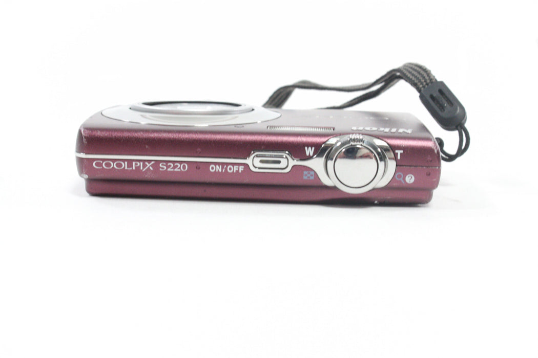 Nikon Coolpix S2200 Digital Point-and-Shoot AS-IS