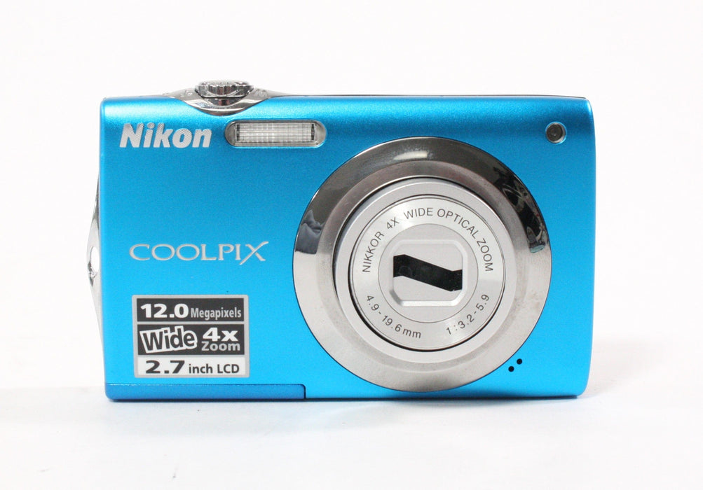Nikon Coolpix S3000 Digital Camera 4x Zoom 12.0mp (AS-IS Parts or Repairs Only)