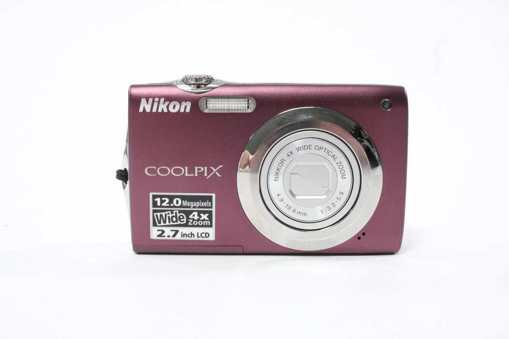 Nikon Coolpix S3000 Digital Point-and-Shoot 4x Zoom 12mp (Purple) AS-IS