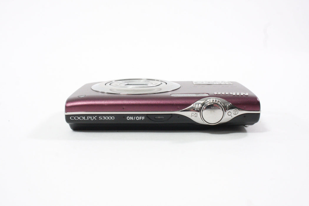 Nikon Coolpix S3000 Digital Point-and-Shoot Camera 4x Zoom 12mp (Purple) AS-IS