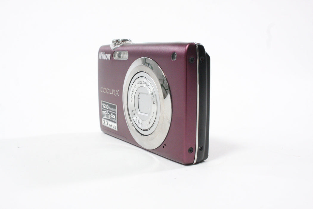Nikon Coolpix S3000 Digital Point-and-Shoot Camera 4x Zoom 12mp (Purple) AS-IS