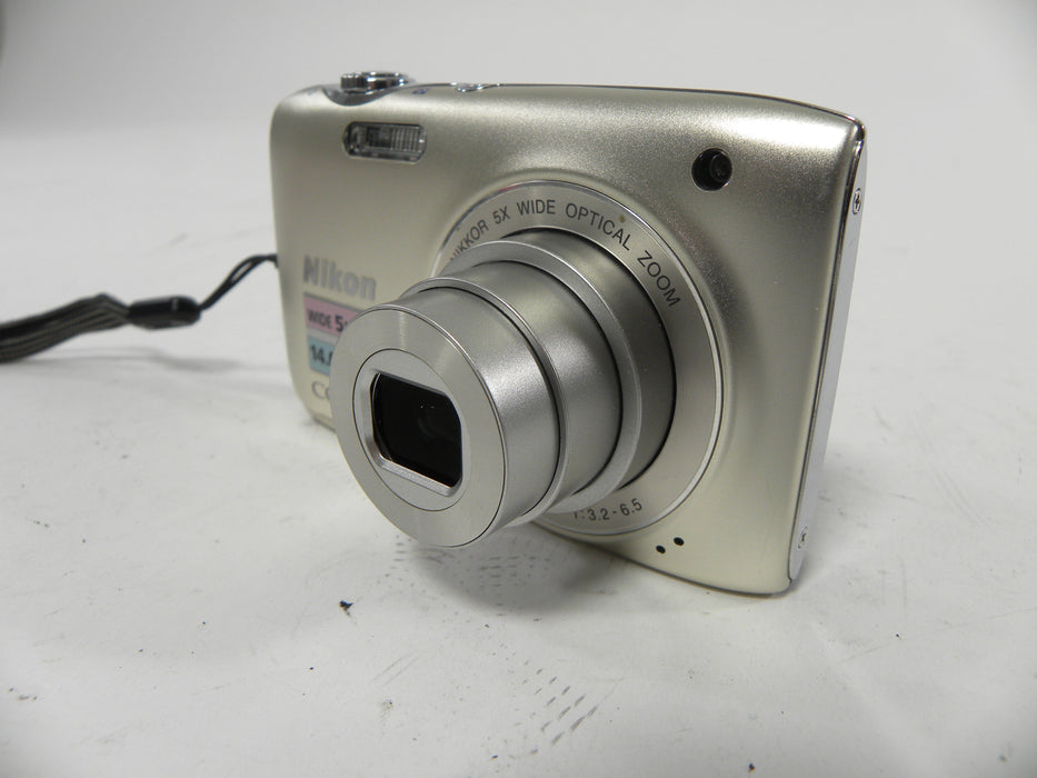 Nikon Coolpix S3100 14.0mp Digital camera
