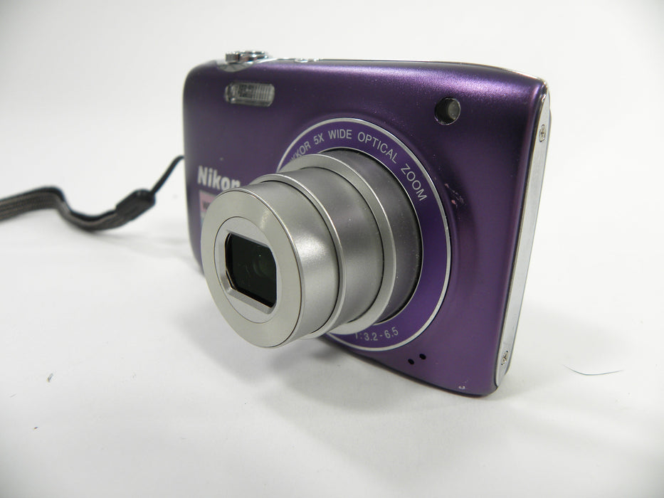 Nikon Coolpix S3100 Digital Point-and-Shoot Camera 5x Zoom 14mp (Purple)