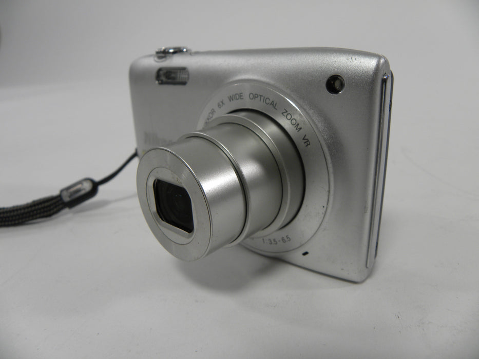 Nikon Coolpix S3300 16.0mp Digital Camera