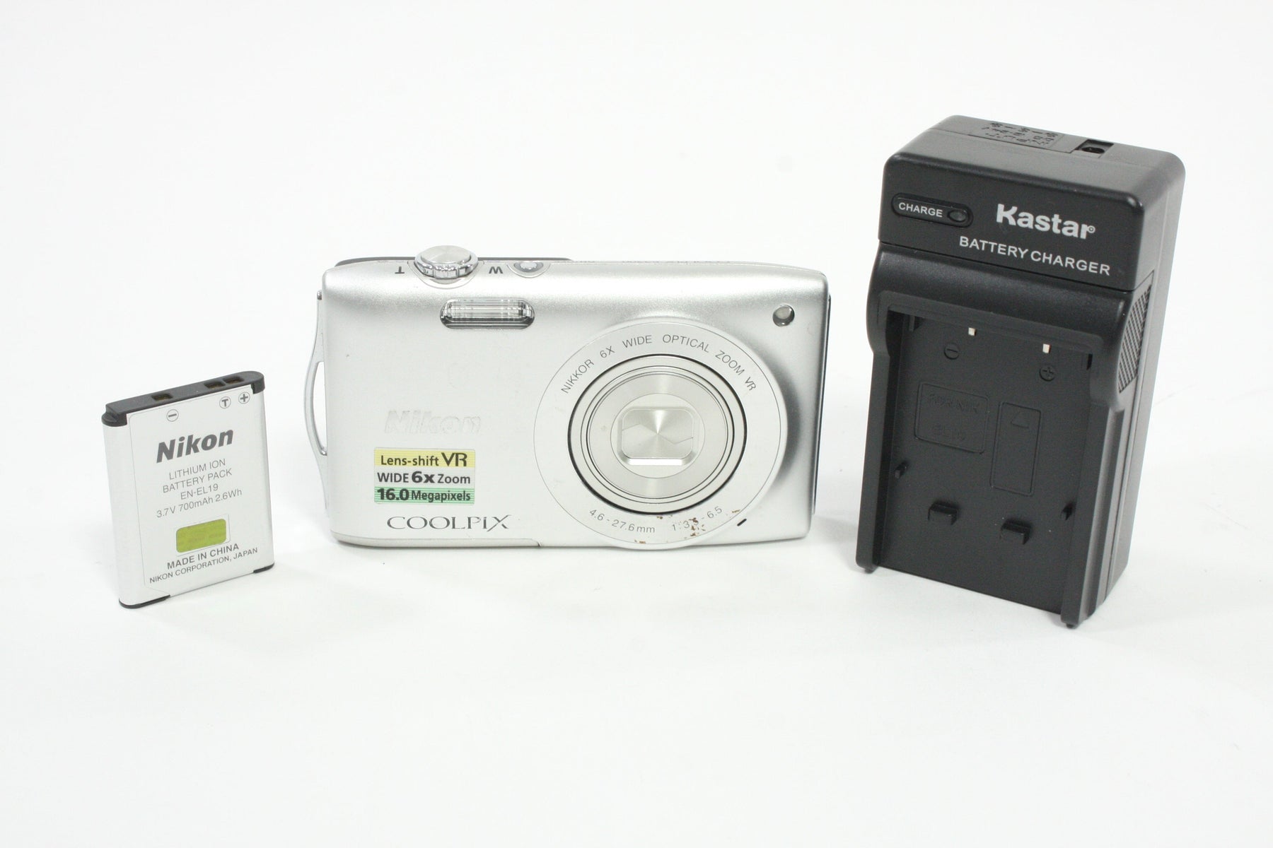 Nikon Coolpix S3300 Digital Point-and-Shoot 6x Zoom 16.0mp