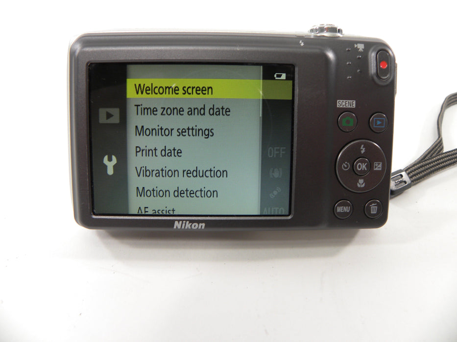 Nikon Coolpix S3500 20.0mp Digital Camera