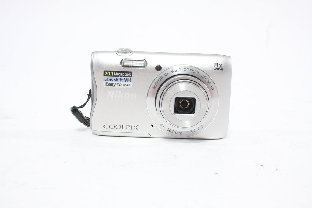 Nikon Coolpix S3700 Digital Point-and-Shoot Camera 8x Zoom 20.1mp