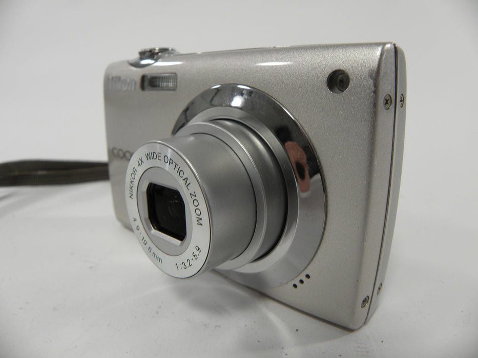 Nikon Coolpix S4000 12.0mp Digital Camera